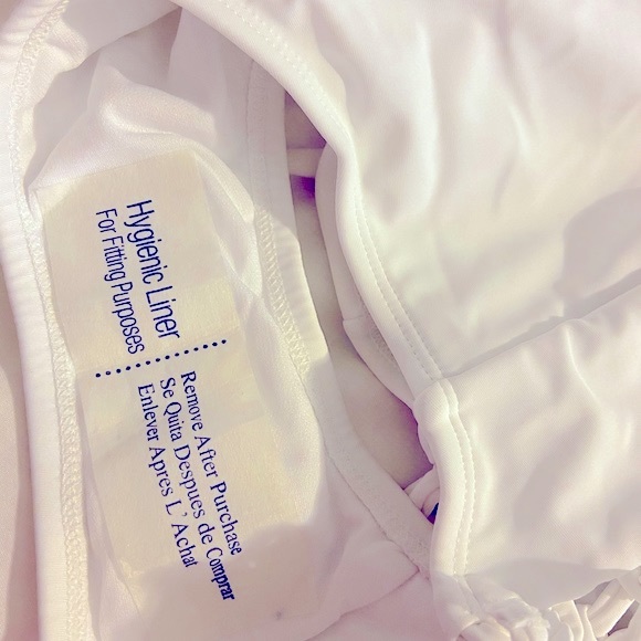 White Lace up Monokini One piece swimsuit - Picture 4 of 8